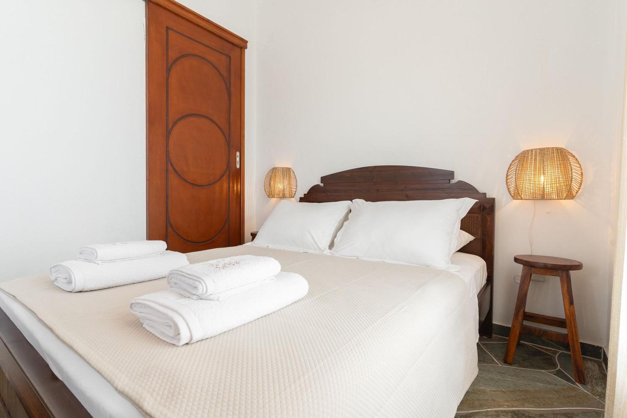 Mirsini Apartments In Sifnos Vathi  Bagian luar foto
