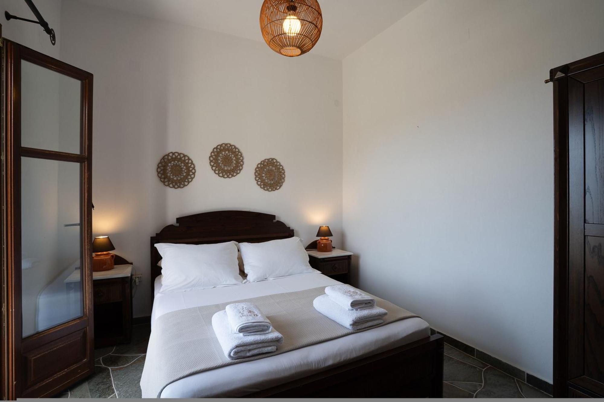 Mirsini Apartments In Sifnos Vathi  Bagian luar foto