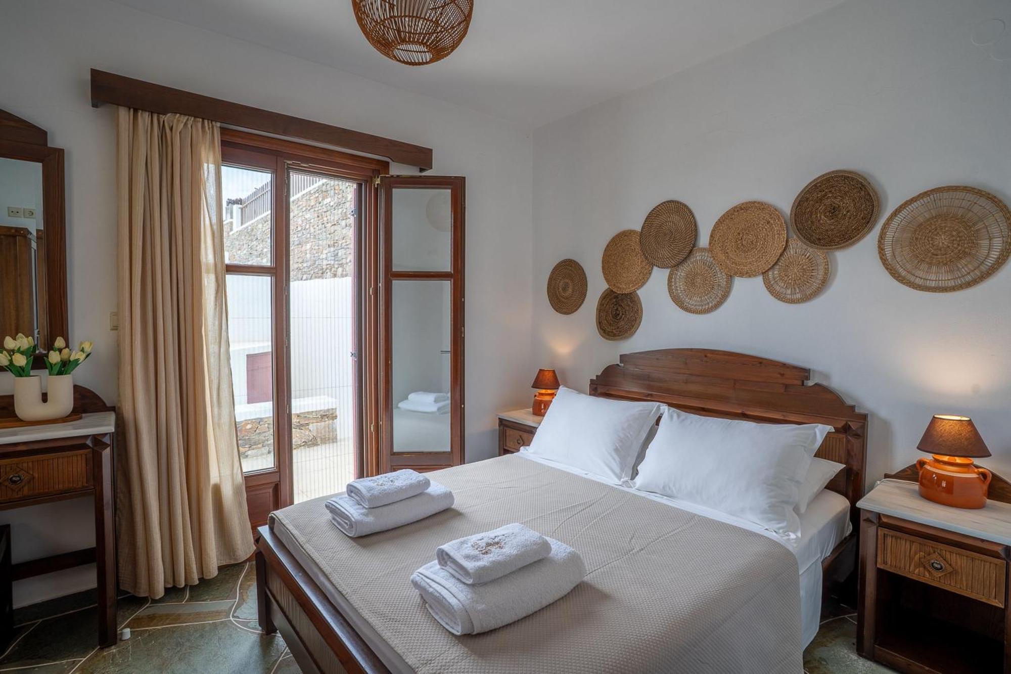 Mirsini Apartments In Sifnos Vathi  Bagian luar foto